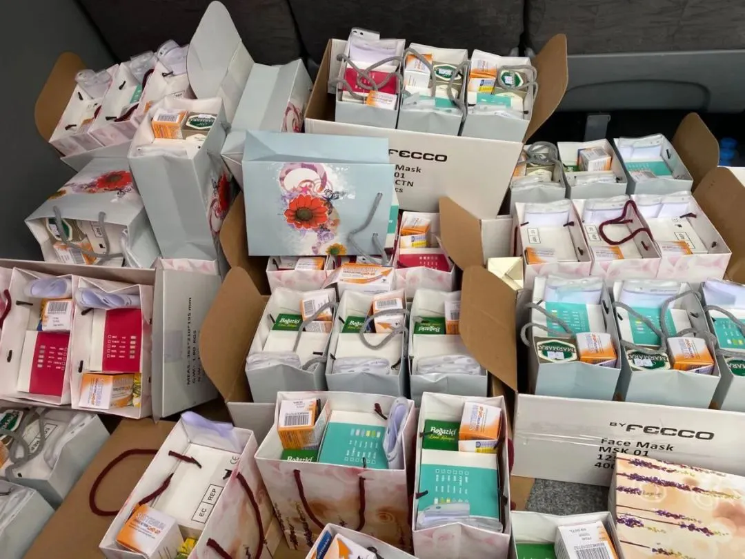 【留学】这几天，中国留学生的朋友圈被这件温暖的事刷屏了！