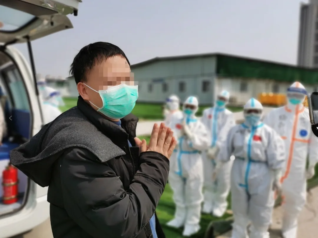 「武汉市」雷神山ICU呼吸机集体“休假”，网友：这是最想看的画面